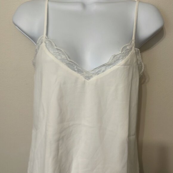 Shinestar white lace trim vneck cami - Picture 3 of 5